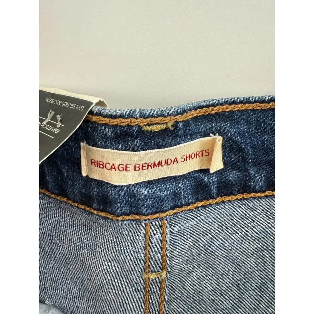 Levi's Premium Women Ribcage Bermuda High Rise Jeans Short Size 24 Blue NWT
